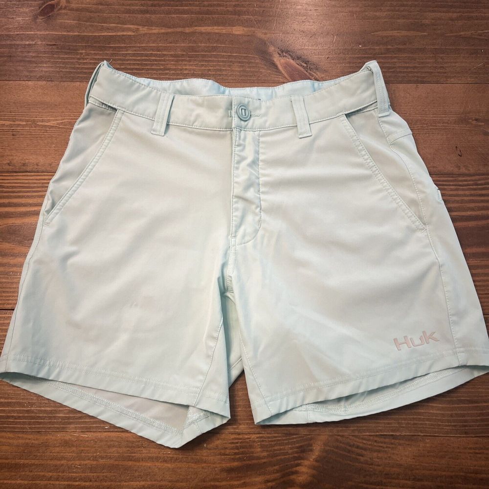 Huk Low Country Green Performance 6" Fishing Shorts Size Small Outdoor Quick Dry